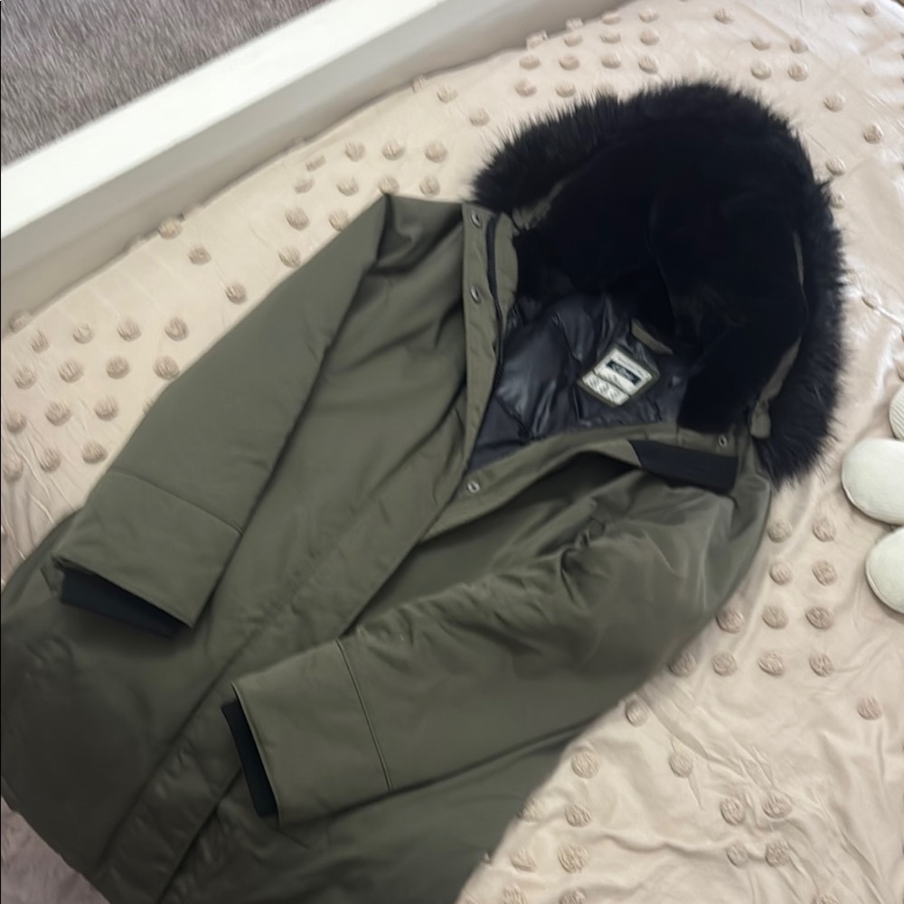 Abercrombie and Fitch ultra water, resistant wind resistant parka jacket